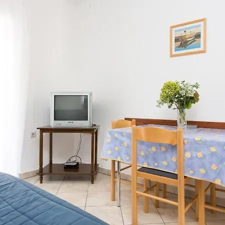 Mrakovcic By Interhome Apartman